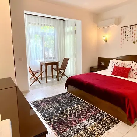Aida Hotel Çıralı